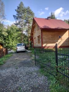 Budova, v ktorej sa dovolenkový dom nachádza