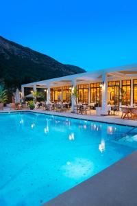 Bazén v ubytování Ölüdeniz Blu Luxury Unique Hotel - Adults-Only nebo v jeho okolí