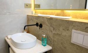 Garden Luxury Rooms的一间浴室