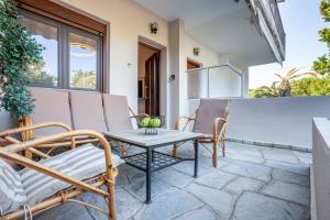 Balkón nebo terasa v ubytování Akemi seaside Villa