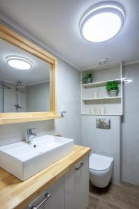 Koupelna v ubytování Akemi seaside Villa