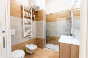 Koupelna v ubytování Porta 29 Apartments + 31 fotografií