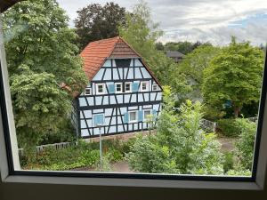 Zahrada ubytování Gemütliche Dachwohnung am Tor zum Schwarzwald