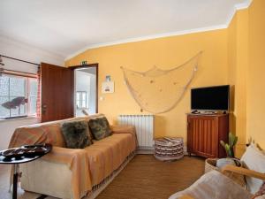 Μια τηλεόραση ή/και κέντρο ψυχαγωγίας στο Porto Dinheiro Beach II