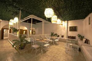 Posezení v ubytování Riad Oum h&N B&B