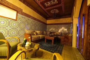 Posezení v ubytování Riad Oum h&N B&B