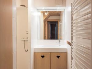 Bagno di Apartment Bisse-Vieux A-4 by Interhome
