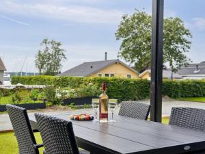 Zahrada ubytování Holiday Home Henryk - 75m from the sea by Interhome