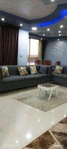 Χώρος καθιστικού στο Super Elite apartment Nile View F9
