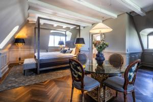 Voodi või voodid majutusasutuse Hotel Royal toas