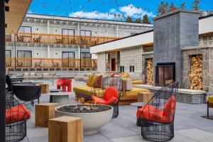 Posezení v ubytování Moxy Banff