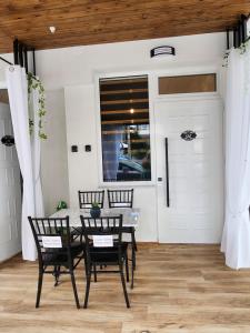 Φωτογραφία από το άλμπουμ του Luxury Suites Artisti Elena 1 στην Παραλία Κατερίνης +8 φωτογραφίες