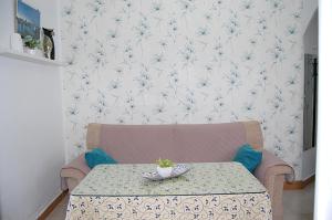 A bed or beds in a room at Apartamento San Juan de Dios