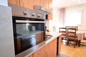 Η κουζίνα ή μικρή κουζίνα στο Apartment Paula