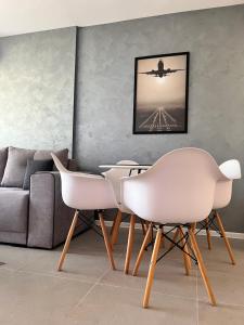 Et opholdsområde på Park Side Apartment Green Life Resort