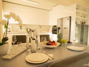 Fotografie z fotogalerie ubytování Palma Villa & Suite With Pool v destinaci Nea Kallikratia