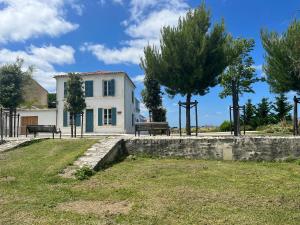 Κήπος έξω από το Maison vue sur mer paisible