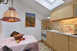 Kuchyňa alebo kuchynka v ubytovaní Alpenappartement Europa
