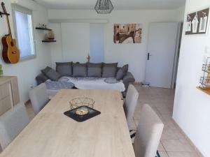 Χώρος καθιστικού στο Les baigneurs apt très calme 2 chambres 58 m2 parking privé et balcon +14 φωτογραφίες