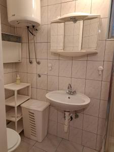 Kúpeľňa v ubytovaní Apartment Duje & Josipa