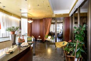 Fotografie z fotogalerie ubytování Hotel Schenatti v destinaci Sondrio