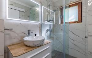 Koupelna v ubytování Apartment Eva + 30 fotografií