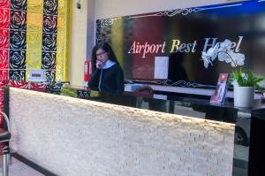Лобби или стойка регистрации в Airport Best Hotel