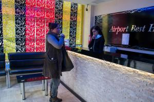Hosté ubytování Airport Best Hotel