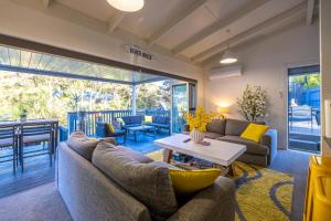 Ảnh trong thư viện ảnh của Island Sanctuary - Waiheke Holiday Home ở Ostend