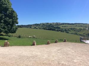 Photo de la galerie de l'établissement Domaine de Noyer, à Saint-Christophe-en-Brionnais