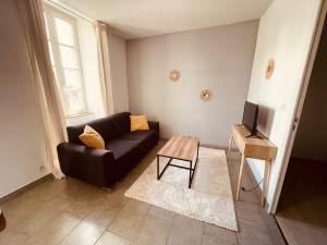 TV a/nebo společenská místnost v ubytování Albuconis 2 Appartement 1 chambre
