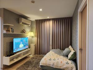 TV a/nebo společenská místnost v ubytování Family Suit 2 Bedrooms 2 Bathrooms in Chiang Mai