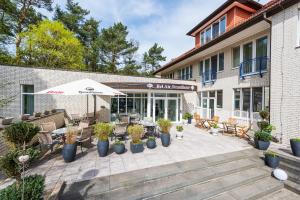 Vườn quanh Bel Air Strandhotel Glowe