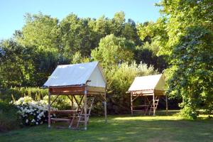 En have udenfor Camping les Plages de Loire