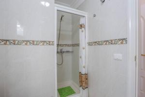 A bathroom at Amazing View Apt By Dream Homes Tenerife