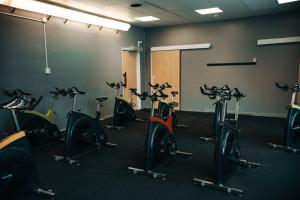 Spordikeskus ja/või sportimisvõimalused majutusasutuses Ädelfors Hotell & Konferens