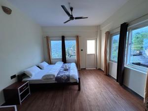 JAP Guest House & Apartments客房内的一张或多张床位
