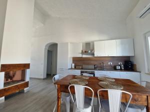 Η κουζίνα ή μικρή κουζίνα στο Soleil 24 +6 φωτογραφίες