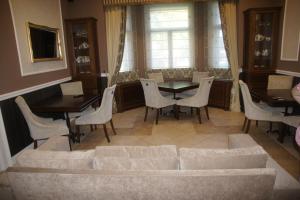 Posedenie v ubytovaní THANHOFFER - HORTHY Villa