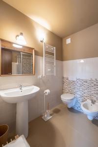 Koupelna v ubytování Albergo Diffuso Borgo La Terra