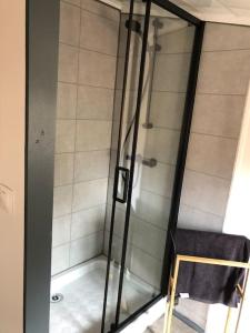 Et badeværelse på Maison Loft Saint-Dizier