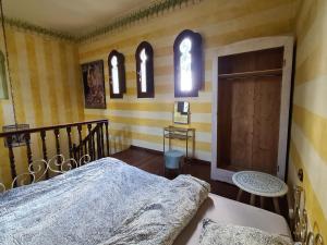 Imagen de la galería de Andalusian Guesthouse Java with privat Pool, en Mairena del Aljarafe