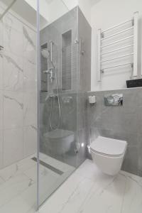 Kúpeľňa v ubytovaní Spa Residence Carbona Hévíz Apartments KAKADU 203 A