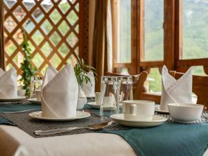 Galeriebild der Unterkunft Tiger's Nest Resort - Best Resort In Paro in Paro