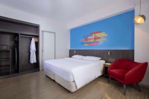 Postel nebo postele na pokoji v ubytování Park Inn By Radisson Iloilo