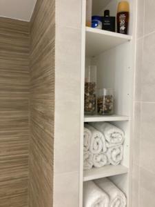 Kép Apartamento céntrico, climatizado y totalmente equipado de 3 habitaciones para 6-7 personas szállásáról Santa Coloma de Farnersben a galériában