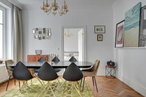 Posedenie v ubytovaní BLUE MANDARIN Premium II