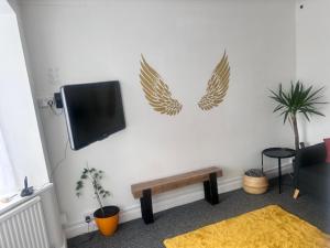 TV a/nebo společenská místnost v ubytování Phoenix House