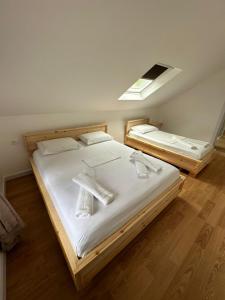 Letto o letti in una camera di Ferma e bleteve Stomici