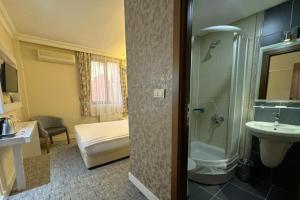 Ένα μπάνιο στο Tekirdağ Yat Hotel +21 φωτογραφίες